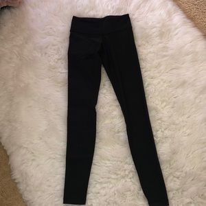 Lululemon reversible black leggings
